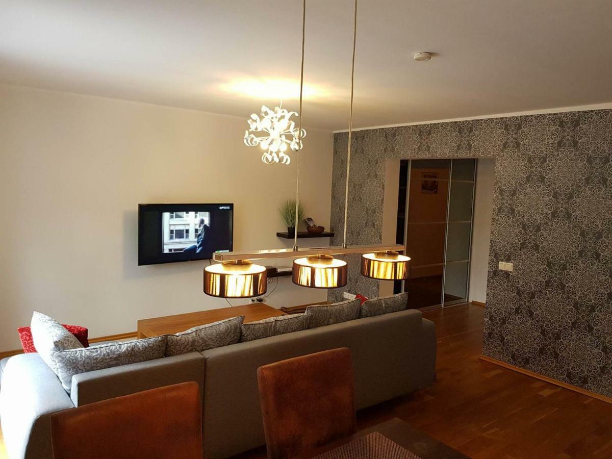 Superior Apartment Near The City Center 塔尔图 外观 照片